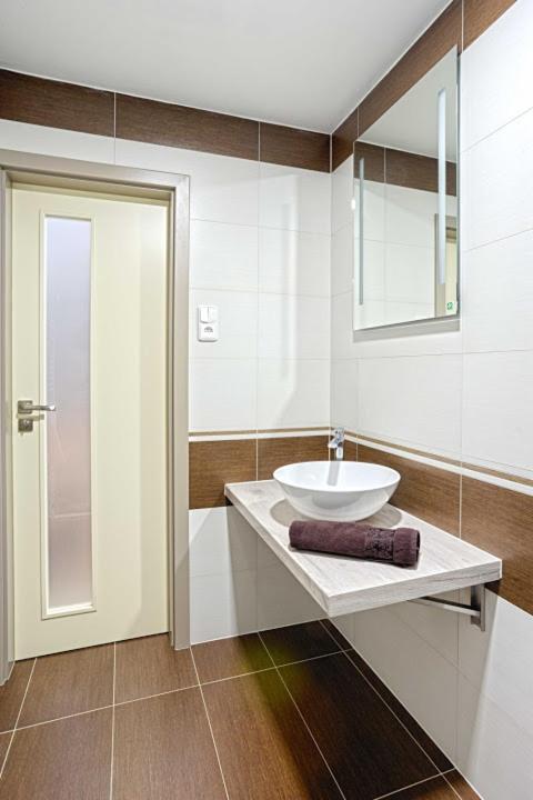 Hotel Snekolend Rokytnice nad Jizerou Esterno foto